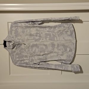 Lululemon Define Jacket (Luon)